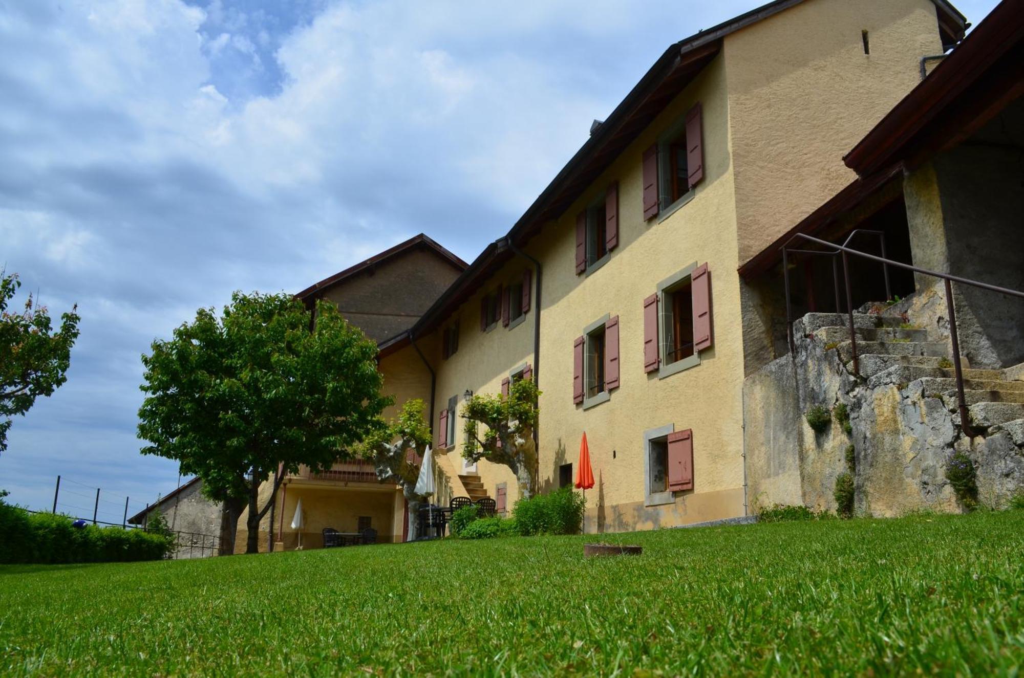 Domaine Du Burignon Hotell Saint-Saphorin Exteriör bild