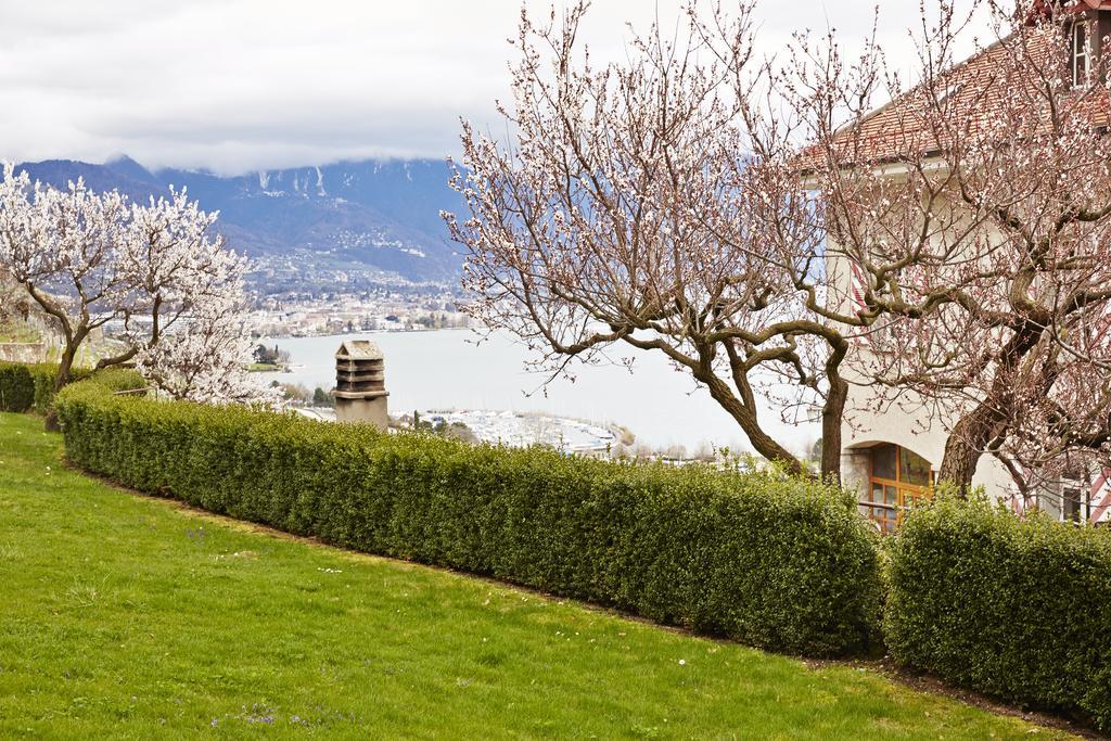 Domaine Du Burignon Hotell Saint-Saphorin Exteriör bild